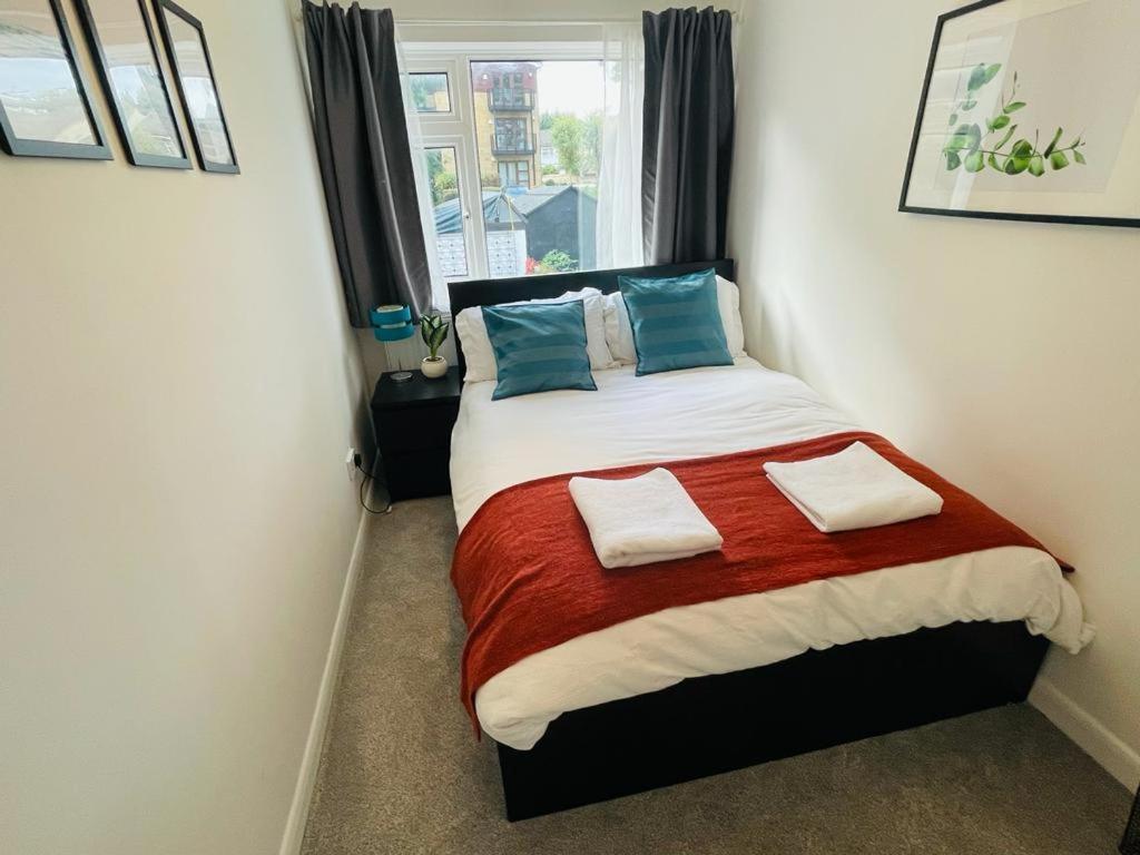 Enfield Chase Apartment Kültér fotó